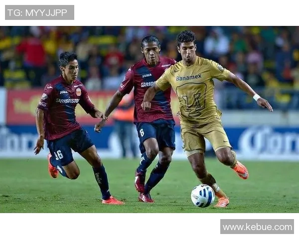 普马斯与阿特拿斯对决分析谁能在激烈比赛中胜出