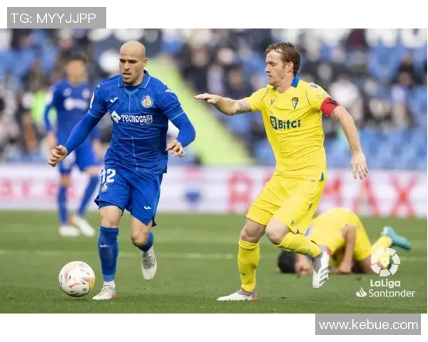 西甲加的斯与阿拉维斯对决前瞻分析及赛季走势预测